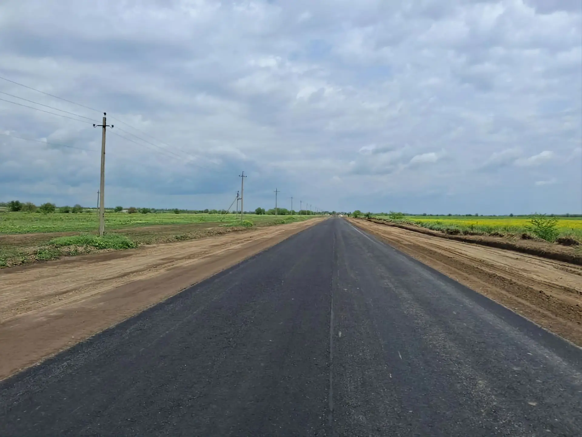 Основная часть работ на дороге «Стодеревская – Серноводское – Уваровское» выполнена в рамках нацпрое