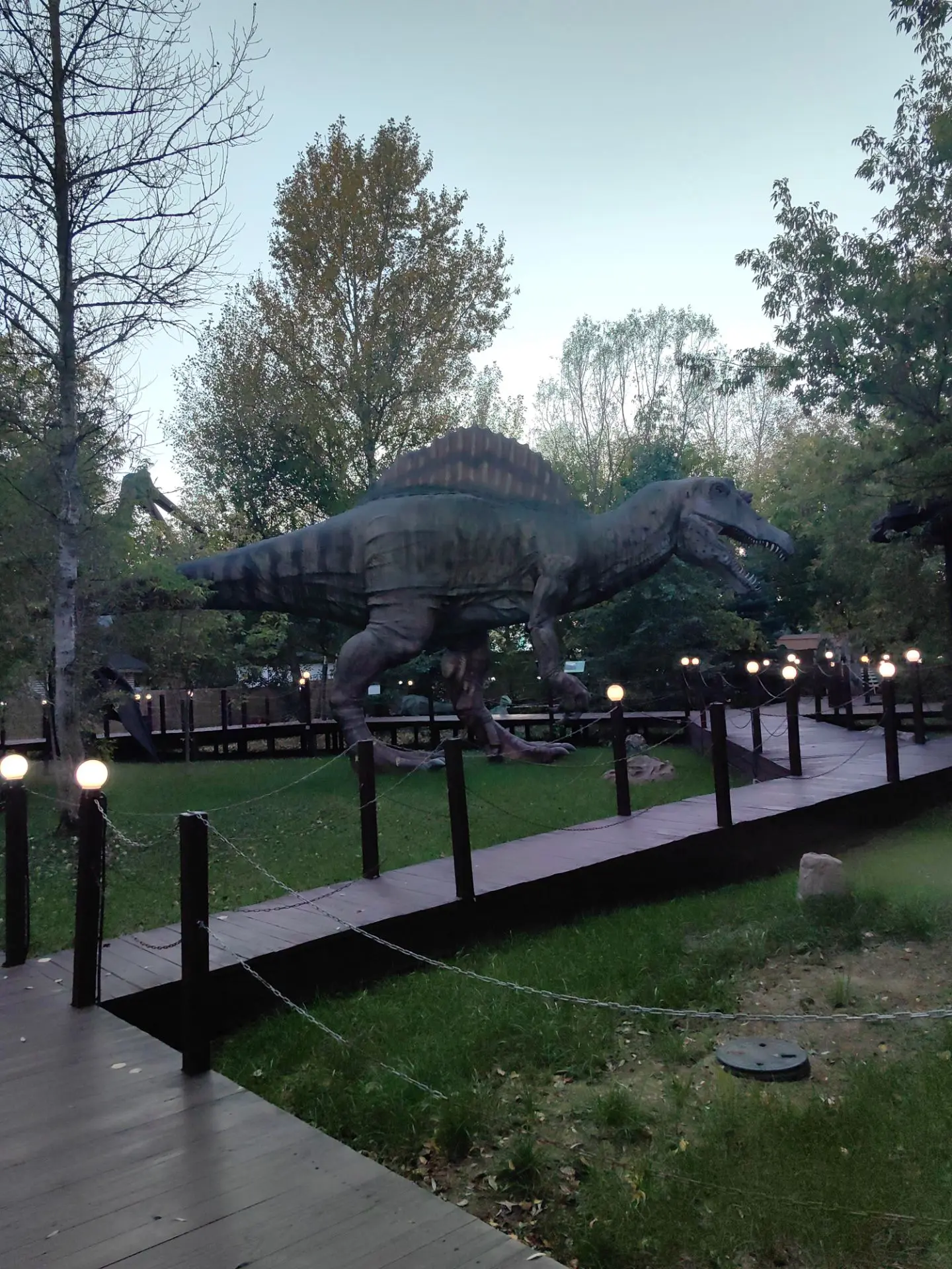 Теперь понимаю выражение " древний как динозавр"  🦕😁
