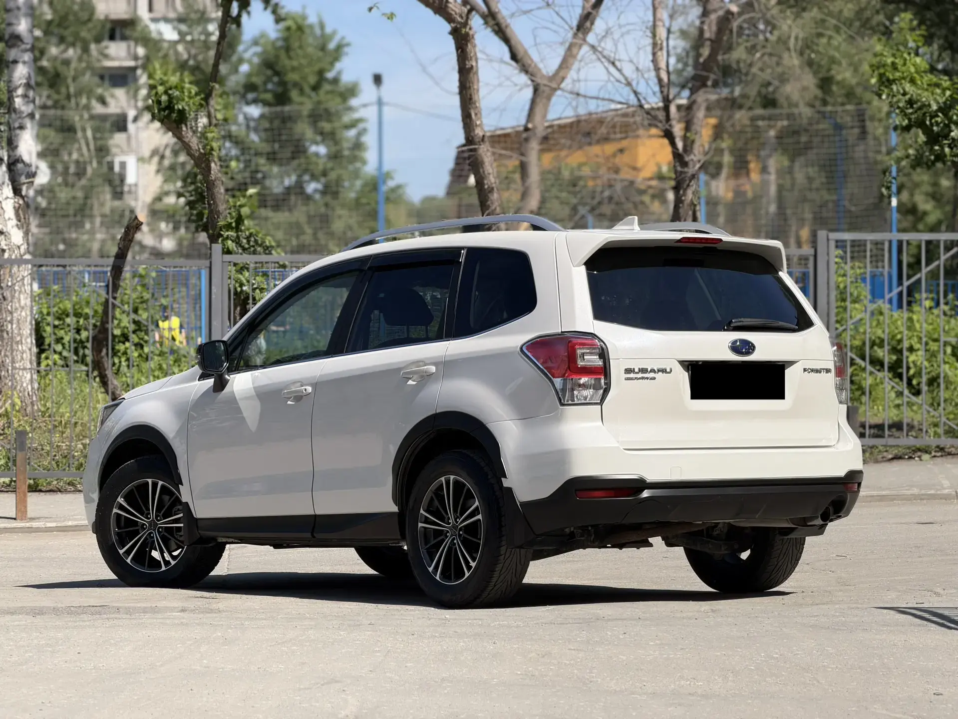 Subaru Forester 2014 на очень богатой комплектации