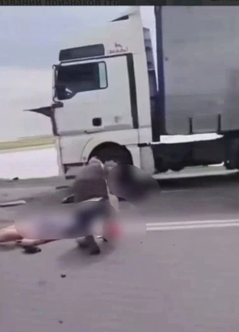Украинские дроны атаковали гражданские автомобили на пункте пропуска "Чонгар" в Крым