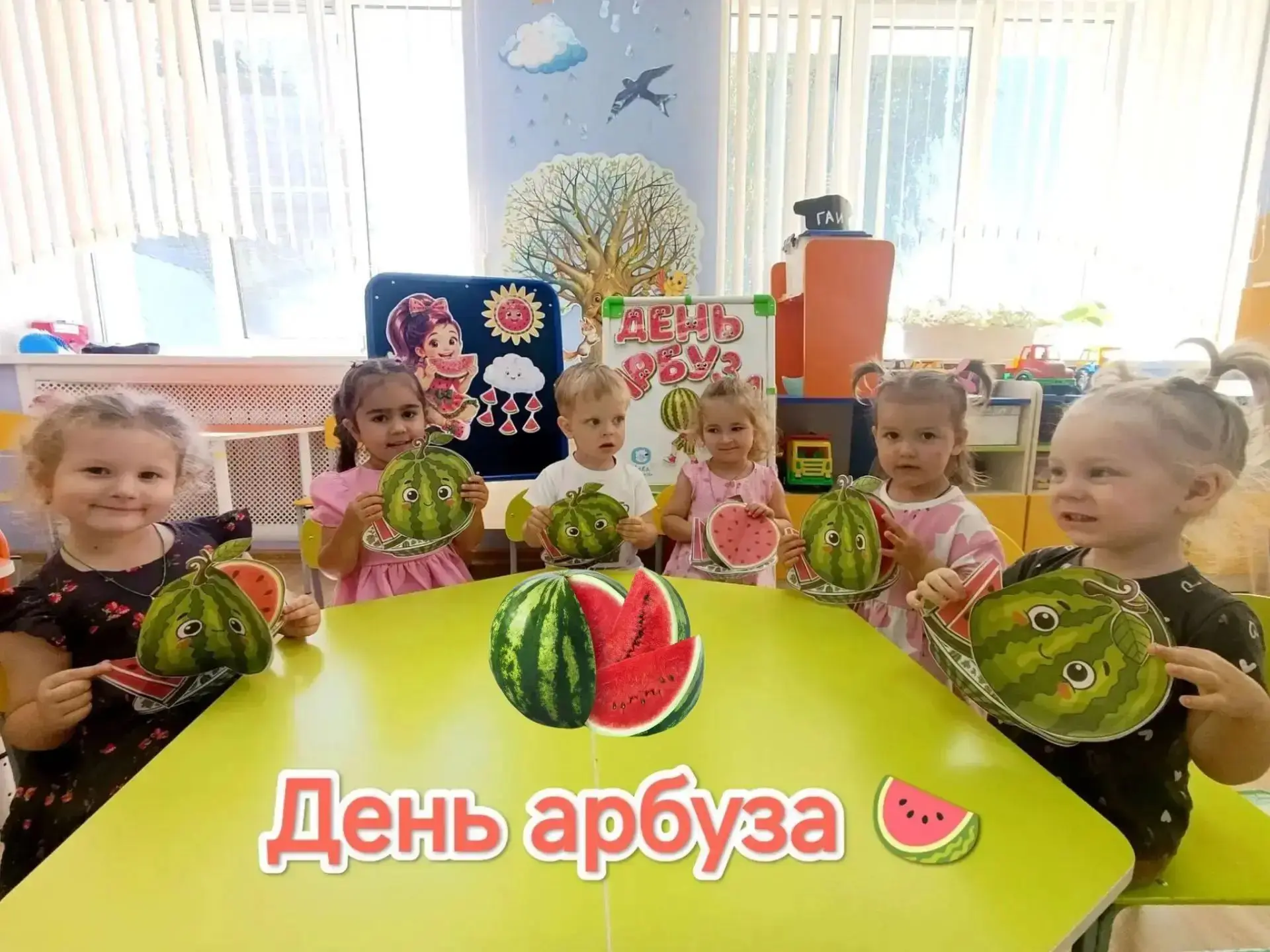 Сегодня в нашей группе случилось настоящее маленькое чудо! 🎈
