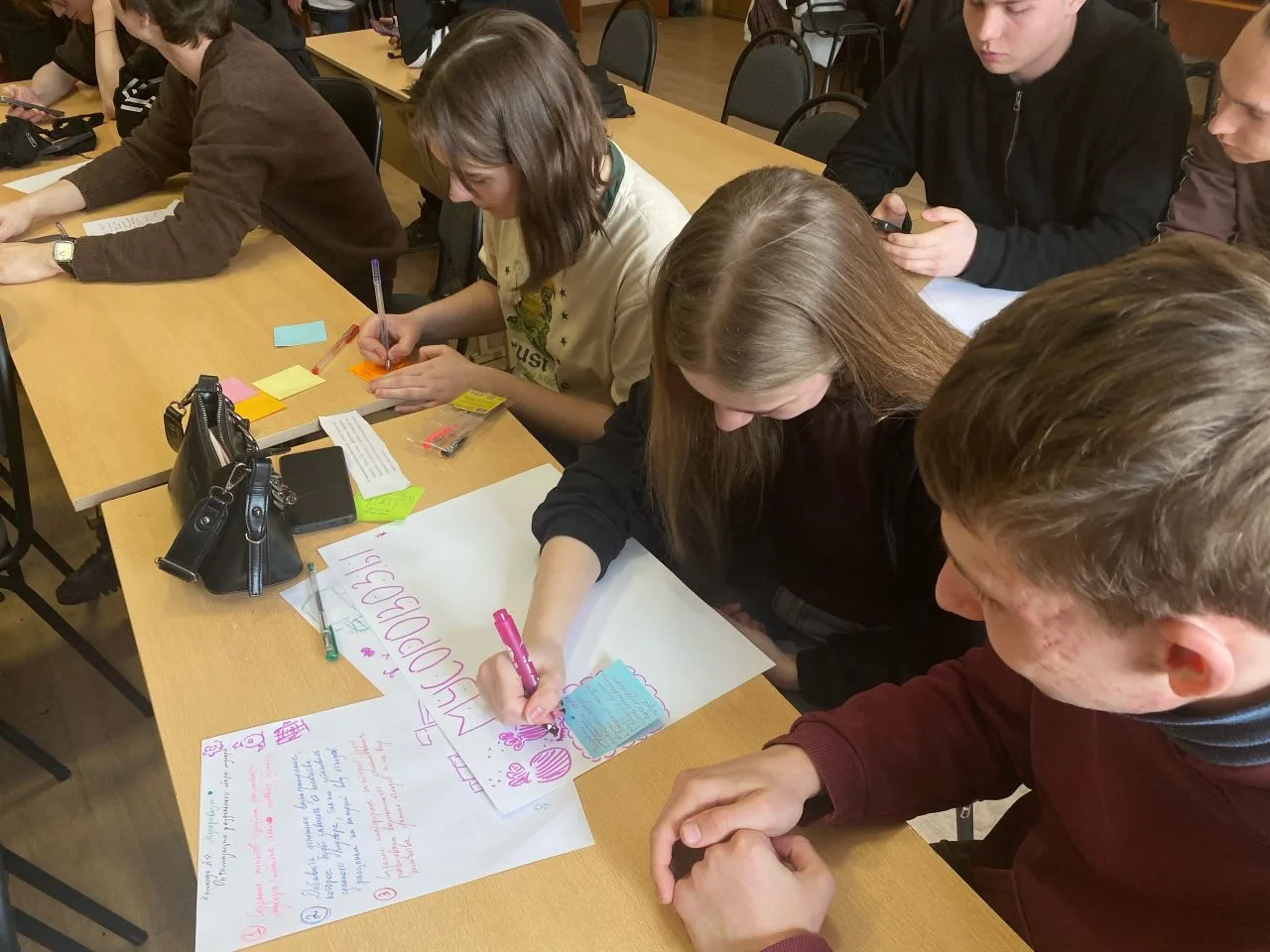Дайджест Фестиваля 🛠️  🔥 На днях завершились яркие события Фестиваля  профессионального мастерства: 