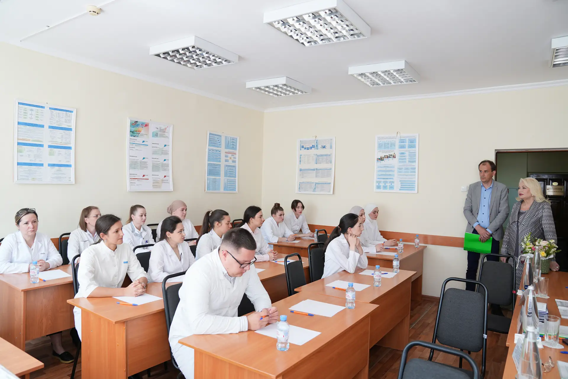 Выпускники направления подготовки «Биотехнология» заочной формы обучения успешно завершили I этап ГИ