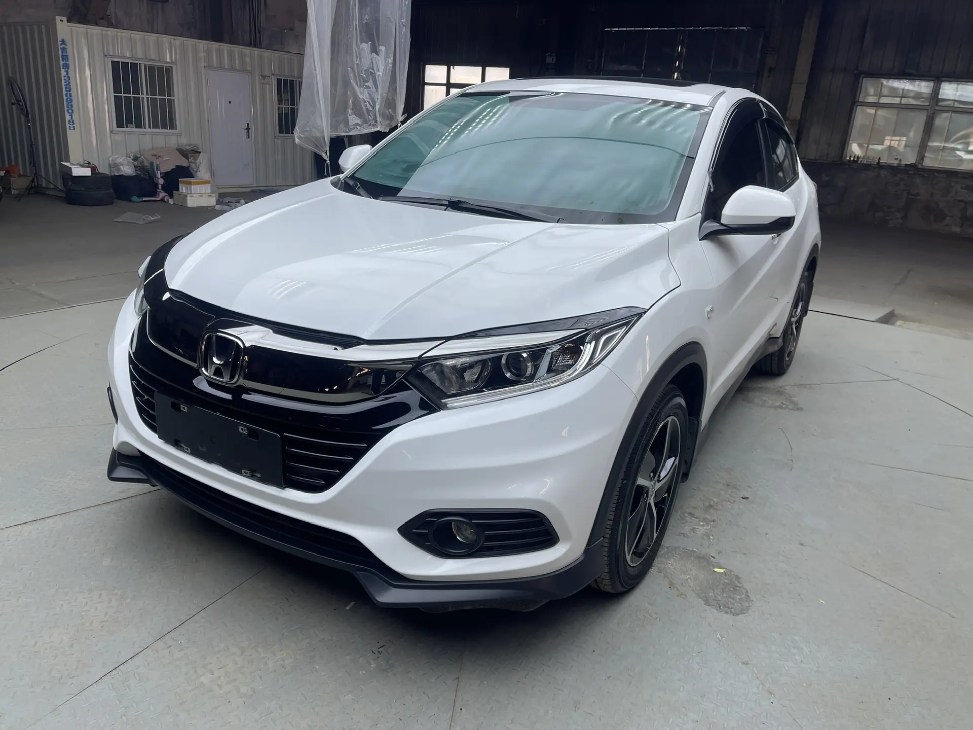 В продаже✅
Honda Vezel 2021/11🇨🇳
2WD Передний привод
CVT 
1.5л. VTEC -130л.с🐎
Пробег 40т.км💯
1.5