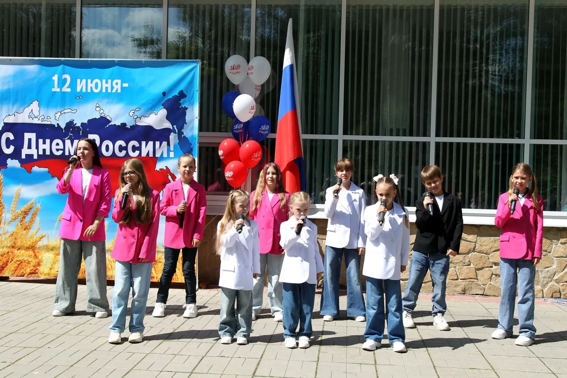 ☀️ ОТЛИЧНОЙ НЕДЕЛИ, СРЕДНЕУРАЛЬСК!

Надеюсь, ваши праздничные выходные прошли на ура! Жители и гости