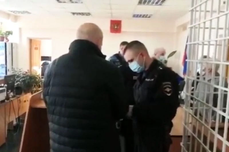 📌 Экс-мэр Петропавловска Виталий Иваненко условно-досрочно вышел на свободу

Городской суд Петропав