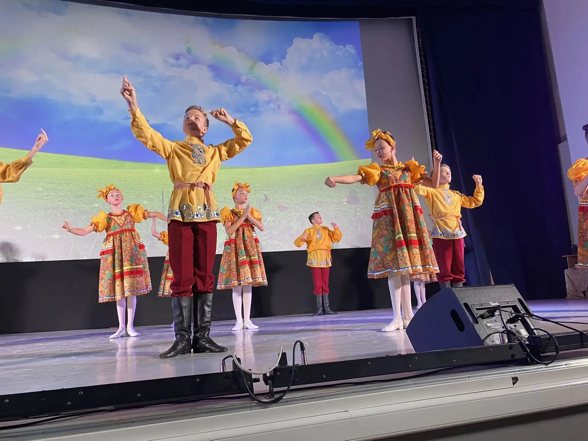 14.08. 2026 г. в к/т «Буревестник»   семьи участников СВО  , многодетные семьи посетили...