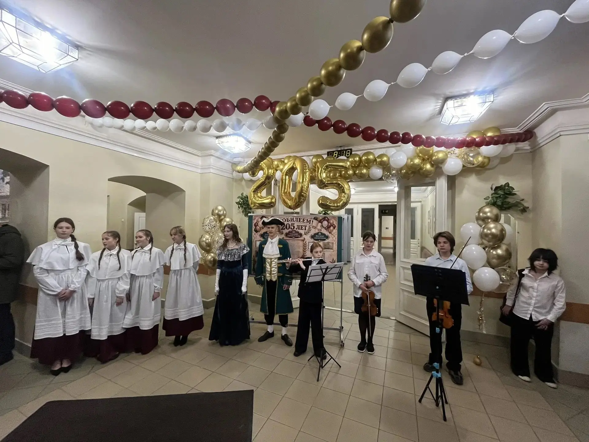 И снова возвращаемся к началу праздничной недели!