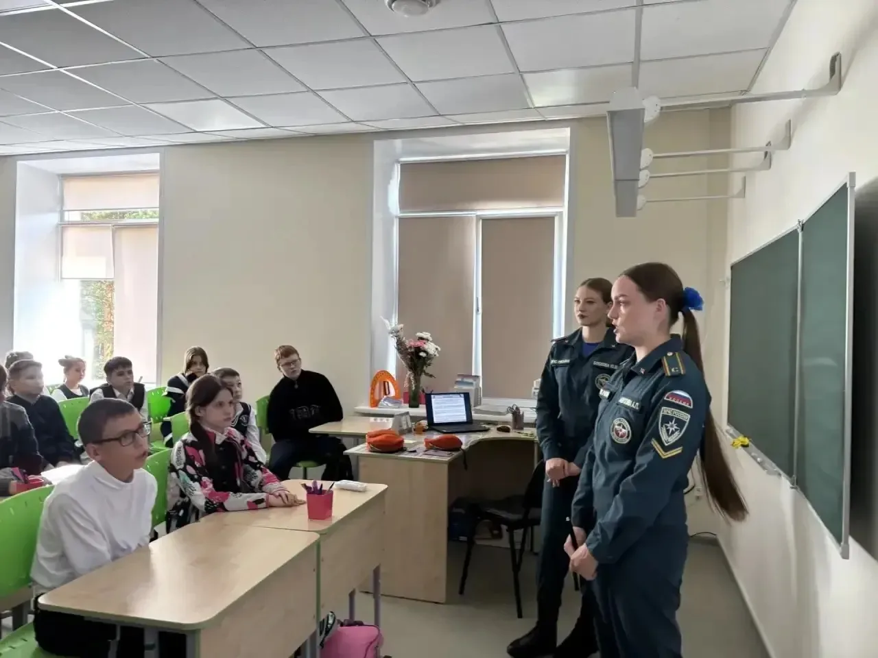 🗓️ В преддверии Дня солидарности в борьбе с терроризмом студенты факультета высшего об...