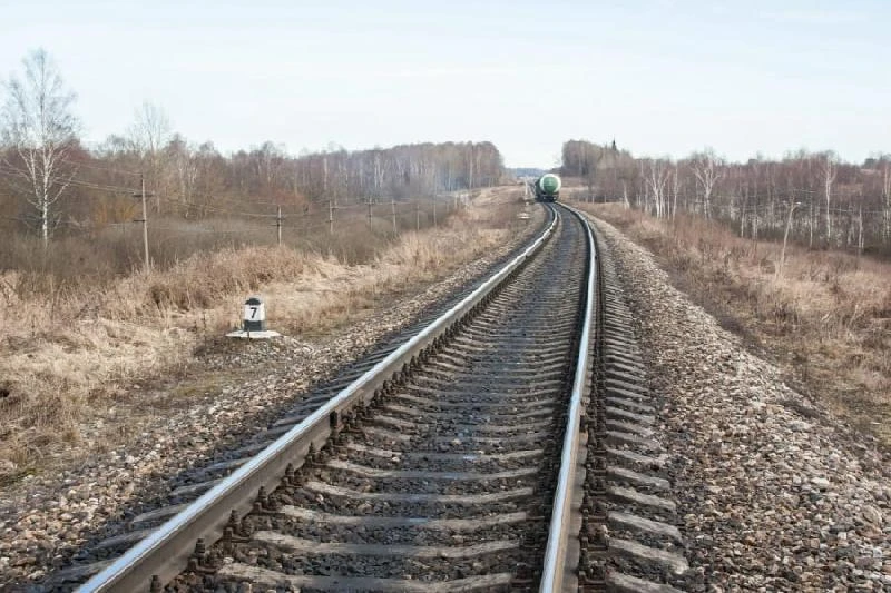 В Брянской области из-за диверсии на путях остановлено движение поездов в сторону Смоле...