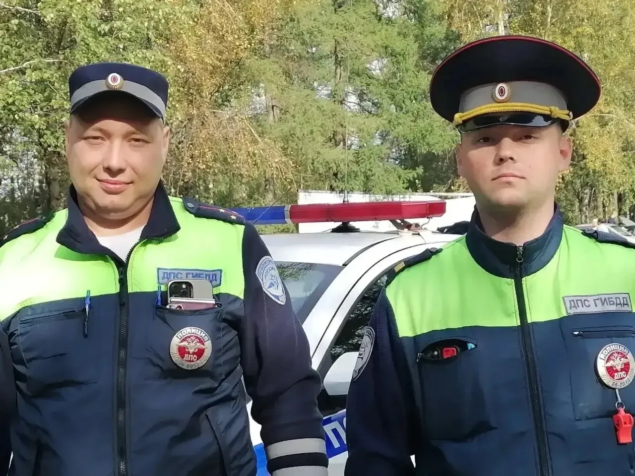 Автоинспекторы сопроводили роженицу из Красноярки до роддома Серова за пару минут до родов
