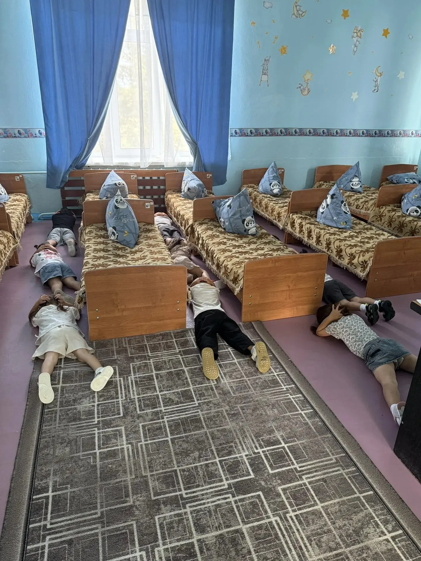 Сегодня в нашем саду прошли Всероссийские учения по отработке комплексного сценария «Де...