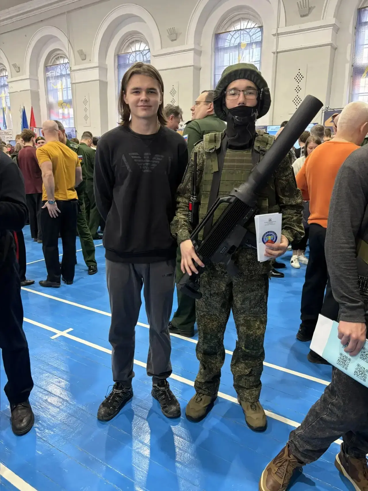 Сегодня группа обучающихся нашей школы (5Б, 5А и 9Б классы) посетили день открытых дверей в Военно-к