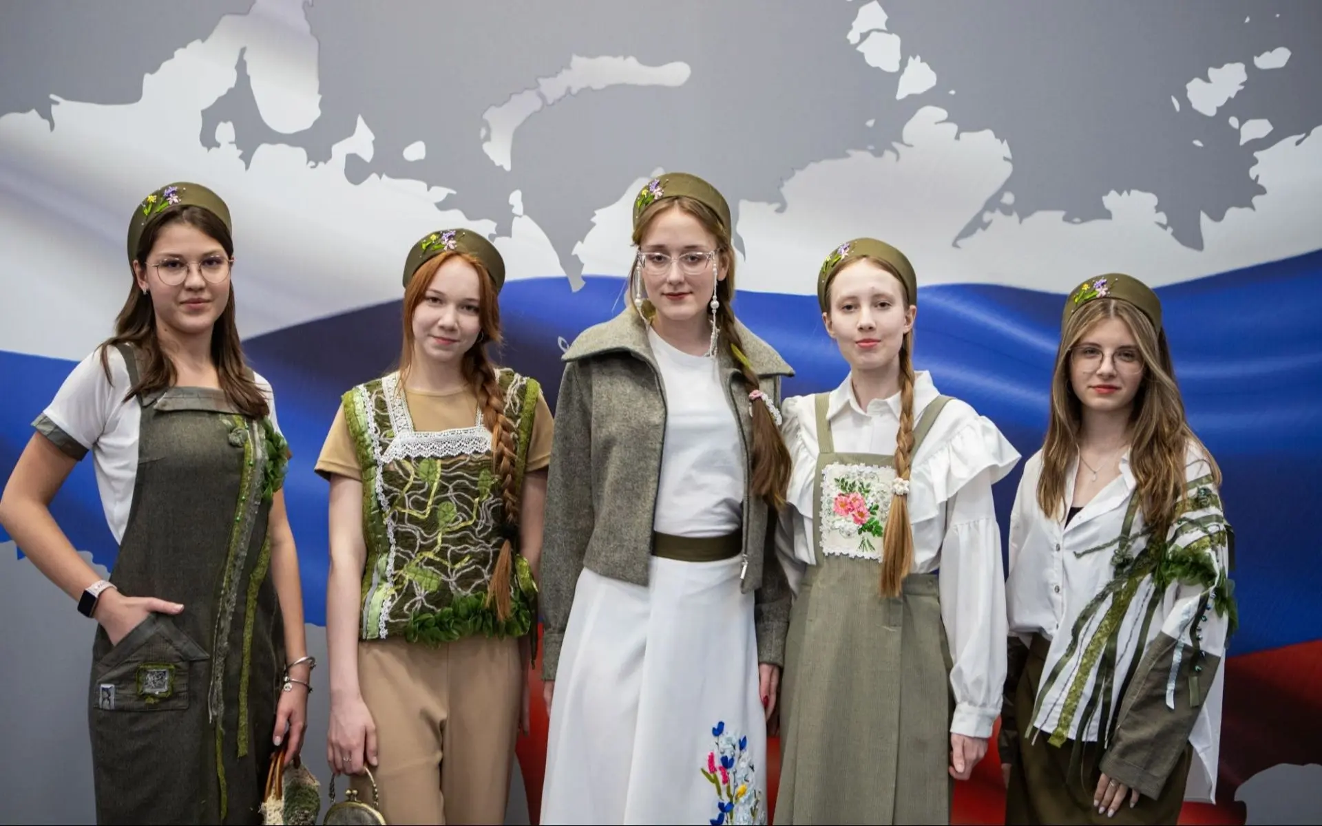 147 учащихся стали победителями и призерами всероссийской олимпиады школьников по труду (технологии)
