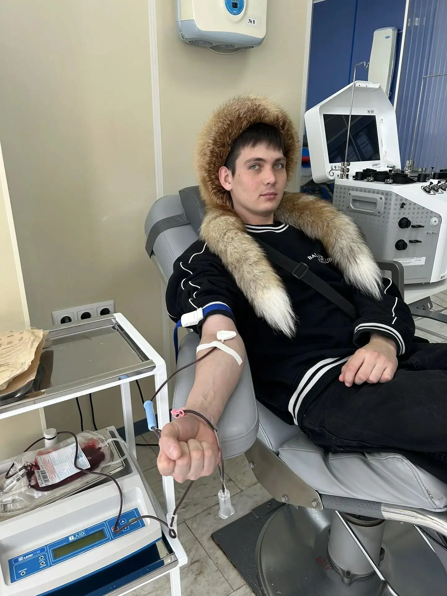 Возраст – это всего лишь цифра в паспорте💯Особенно когда речь идёт о добрых делах.

 24-летний Азат