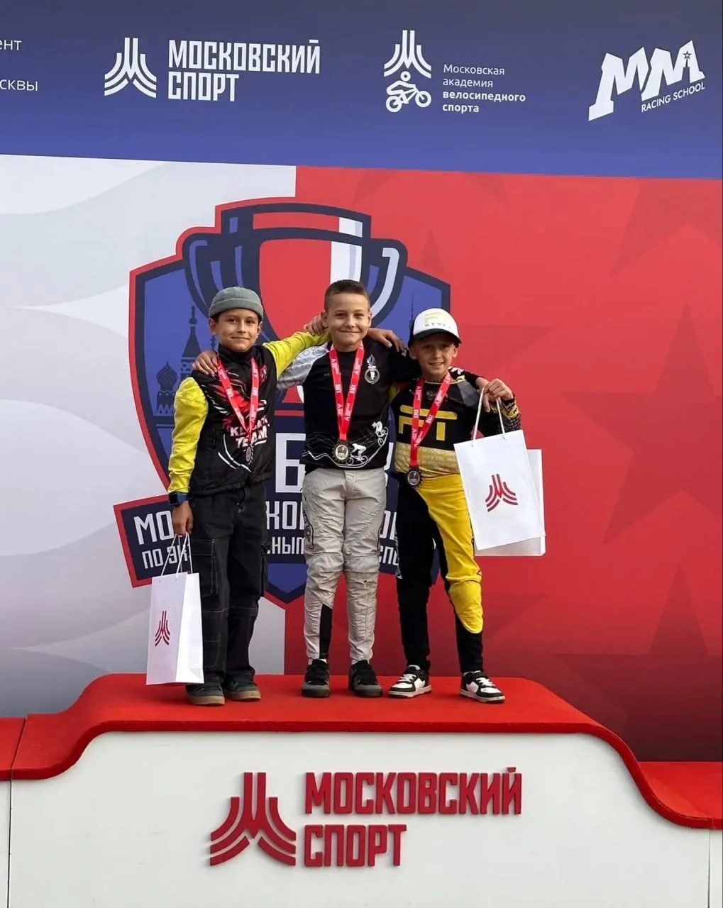🏆 Воспитанник столичной спортшколы по велоспорту BMX завершил сезон с четырьмя золотым...