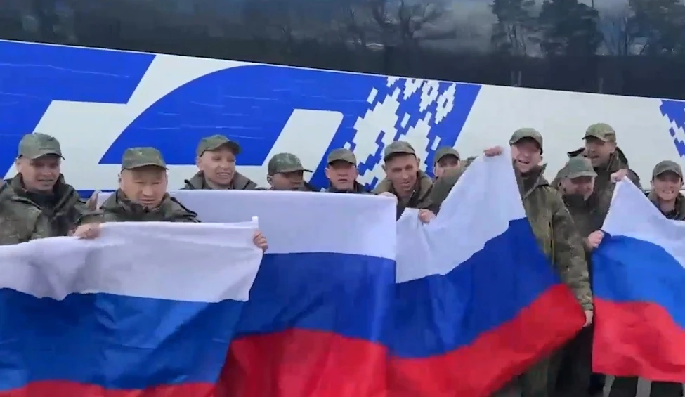Двое бойцов из Иркутской области возвращены из украинского плена 19 августа