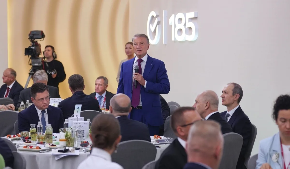 Россия в топе стран по развитию ИИ???🤔🧐

Греф в Forbes выдал базу, от которой лично у меня пробежа