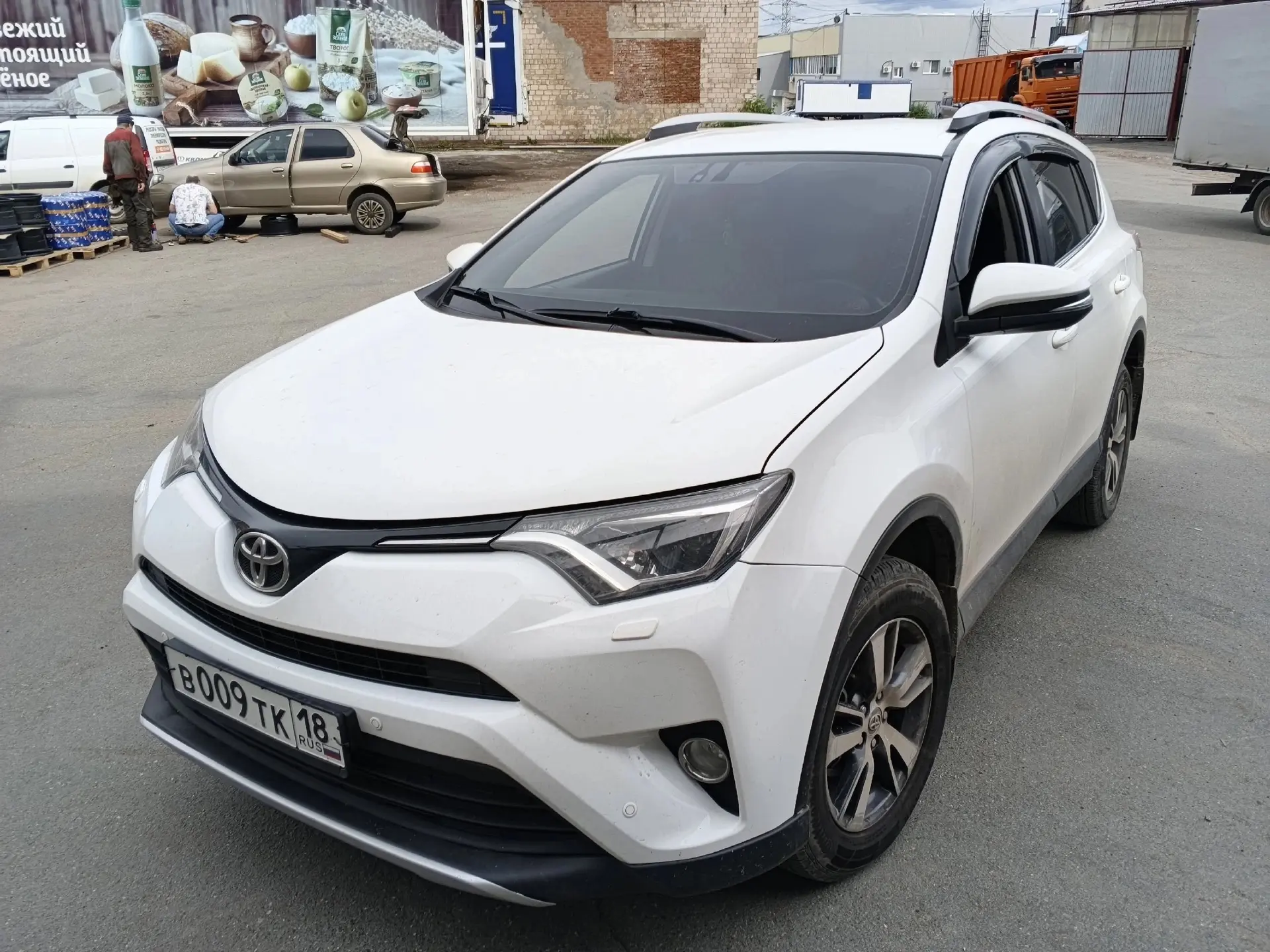 TOYOTA RAV4 2016 г. ДВС 2,0 л, АКПП, пробег 100 тыс.км
Осмотр Ижевск
8950 818 89 94
Цена 2400000 руб