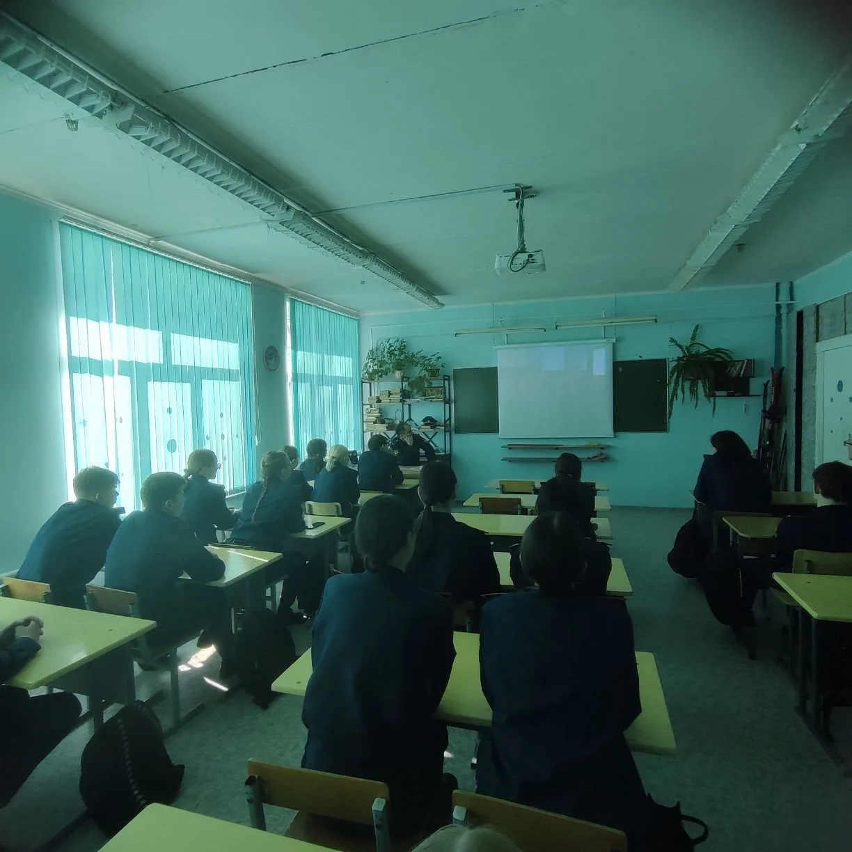 Профориентационная встреча с кадетами 11 класса  Сегодня для учащихся кадетского 11 класса состоялас