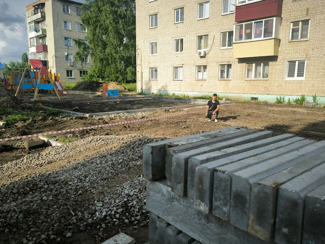 Подрядчик переустановит бордюры в сквере на Марата после предписания стройконтроля

Многие жители сп