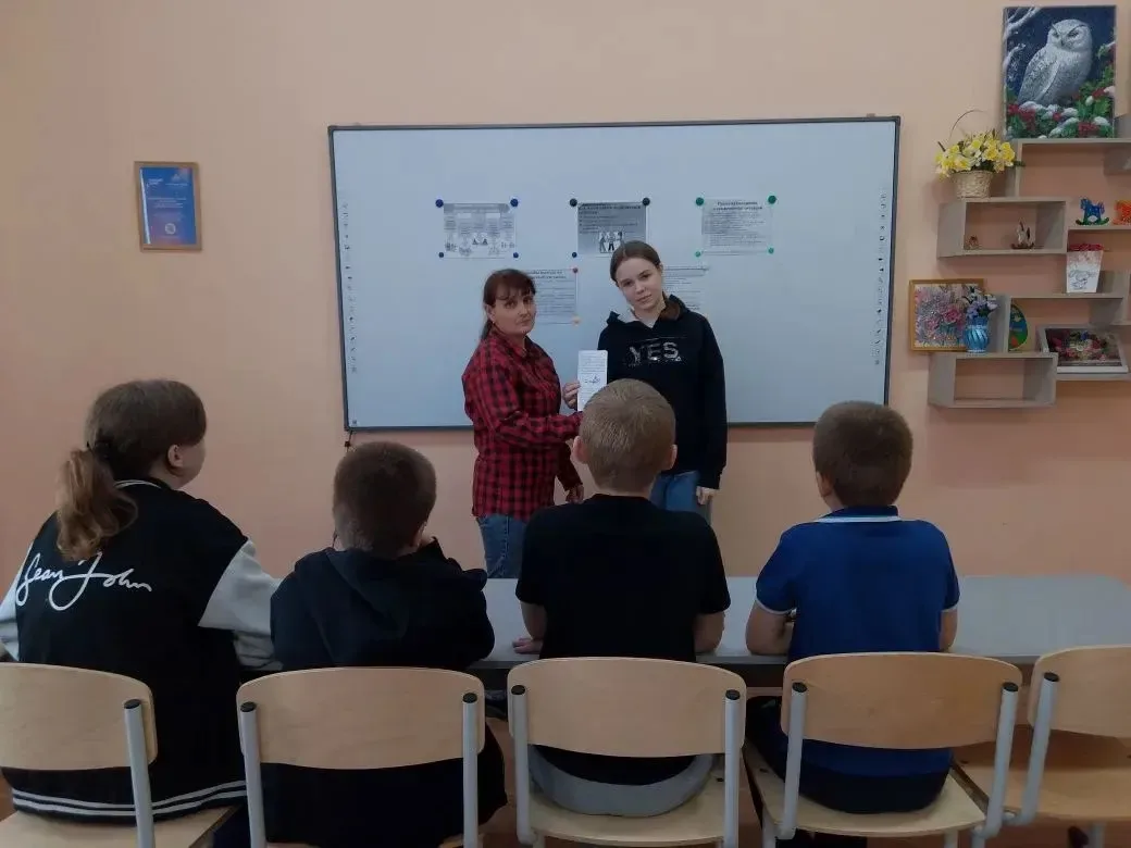Информационный час  "Как вести себя в нестандартных ситуациях"