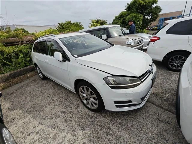 VOLKSWAGEN GOLF VARIANT - для Романа прошёл все таможенные и лабораторные процедуры и с...