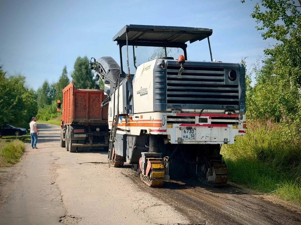В Можайском округе продолжается ремонт дорожного покрытия на Сибирском бульваре

На Сибирском бульва