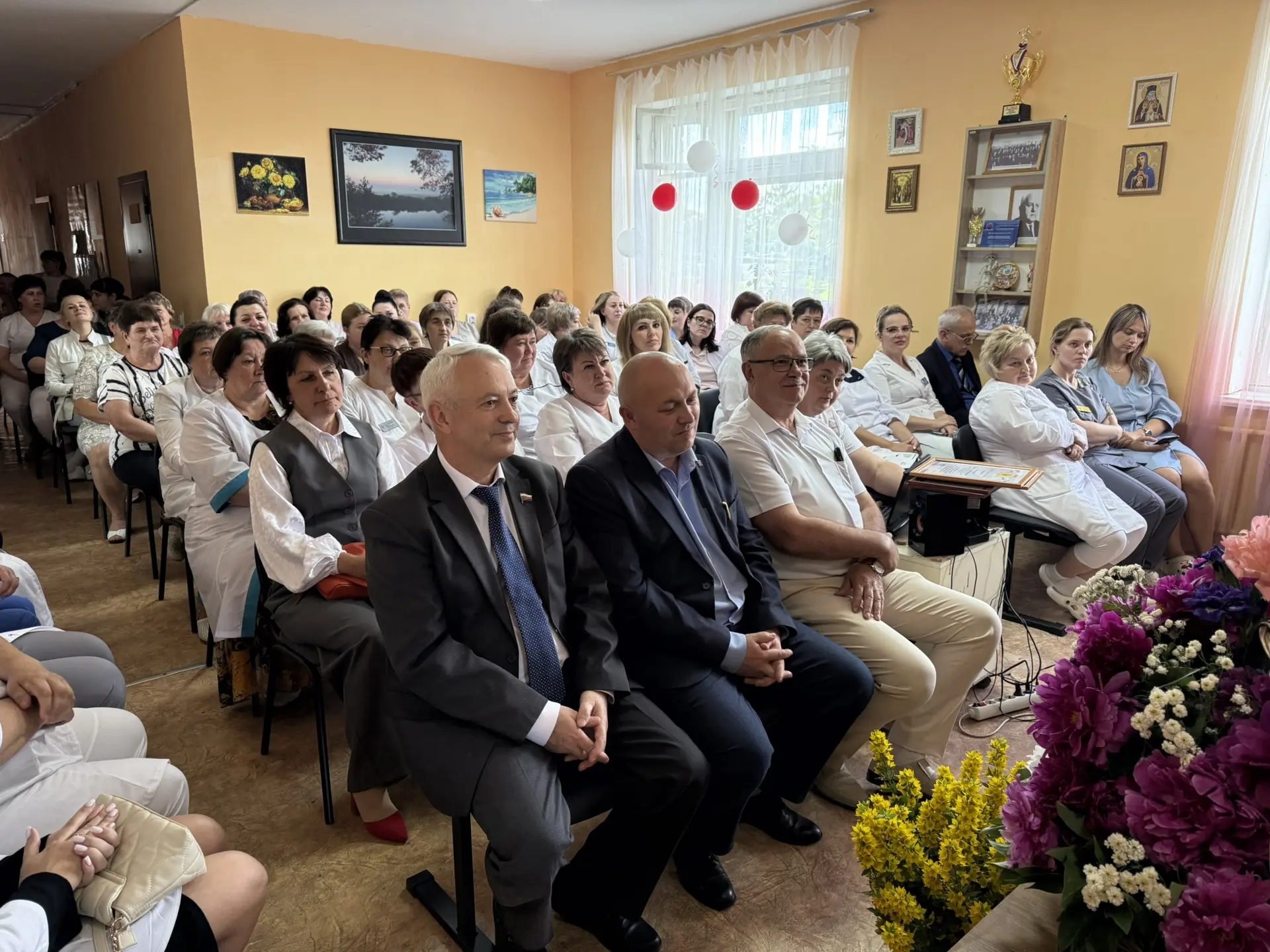 В это воскресенье мы будем отмечать День медицинского работника. Но уже сегодня в ОБУЗ «Щигровско-Че