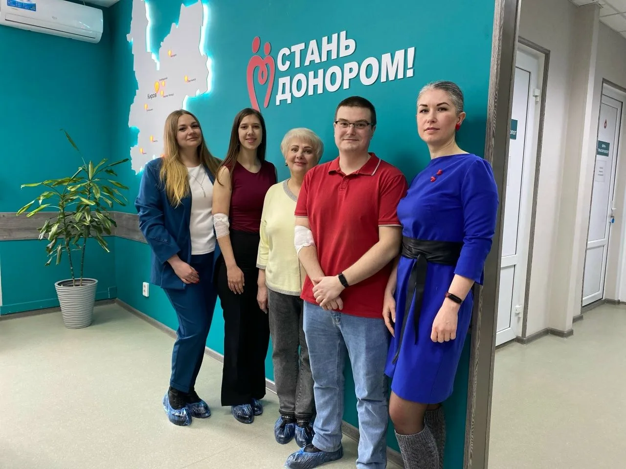✅Министр охраны окружающей среды Кировской области сдал кровь