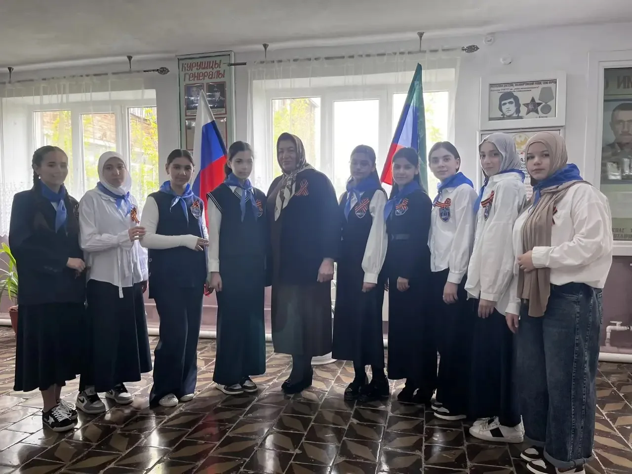 🎖️Символ памяти и единства: в Курушской СОШ №2 прошла акция «Георгиевская ленточка»  📌В МКОУ «Курушс