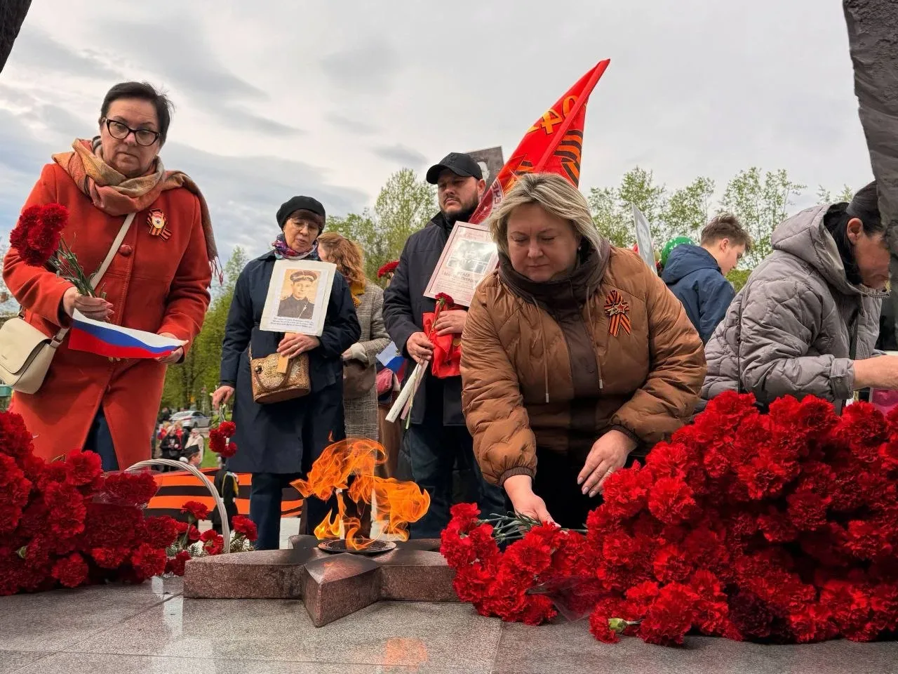 В Лобне почтили память Героев Великой Отечественной войны  9 Мая - праздник, объединяющий все поколе