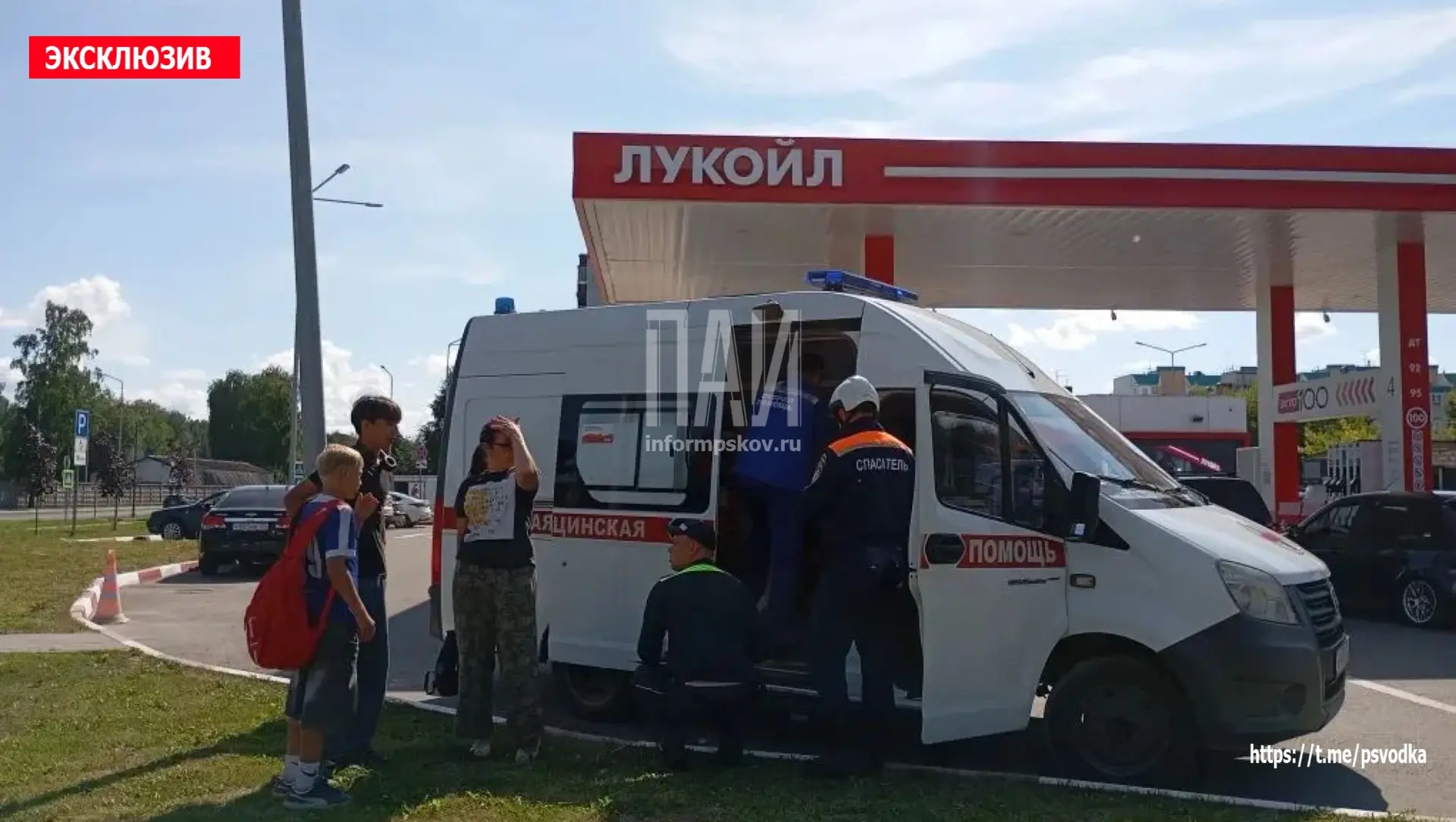 В Пскове, на перекрестке улиц Юбилейной и Маргелова, произошло столкновение велосипеда и самоката.


