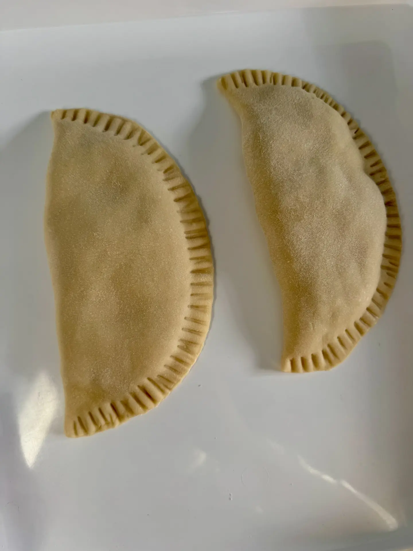 Предлагаем вам из своего меню НОВИНКУ, которую многие ждали - сочные домашние чебуреки😋