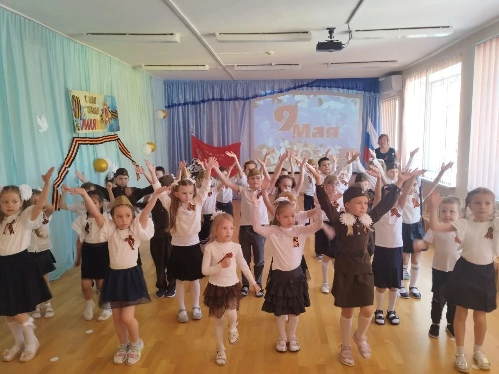 Сегодня в нашем детском саду прошло праздничное мероприятие 🎉, посвященное 81-й годовщ...
