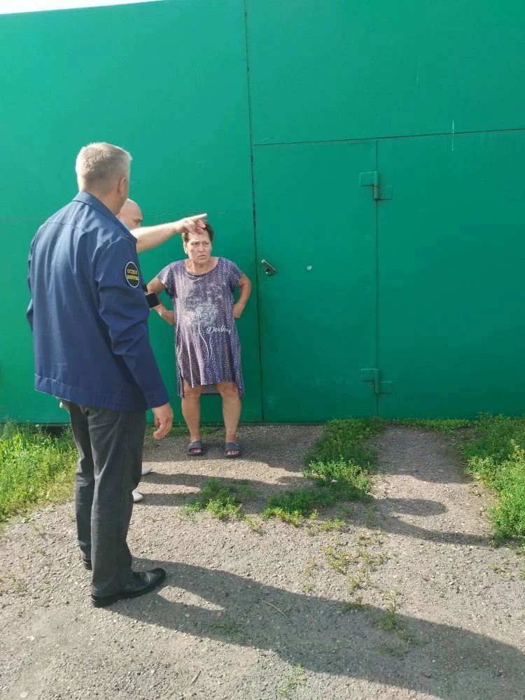 Порядок на территории Емельяновского округа: работа административной комиссии 🏡
На территории округ