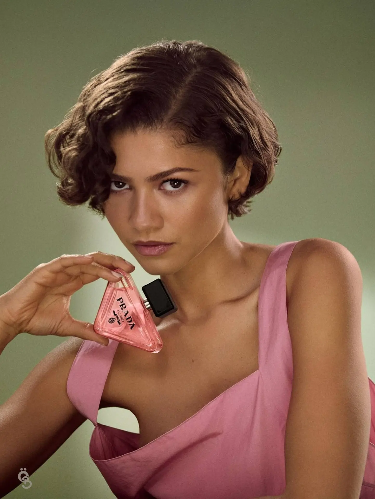 Зендея — новый амбассадор Prada Beauty и парфюма Paradoxe💕🔥