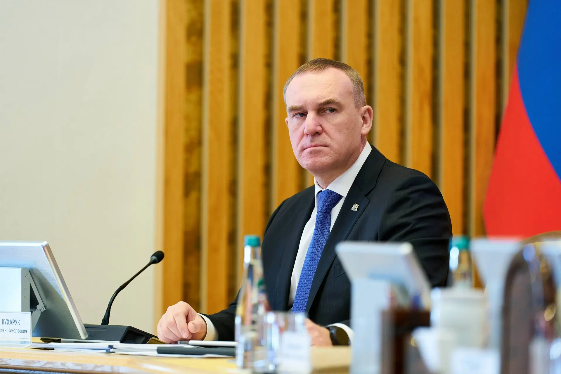 На первом в этом году заседании Думы Югры ее председатель Борис Сергеевич Хохряков представил отчет 