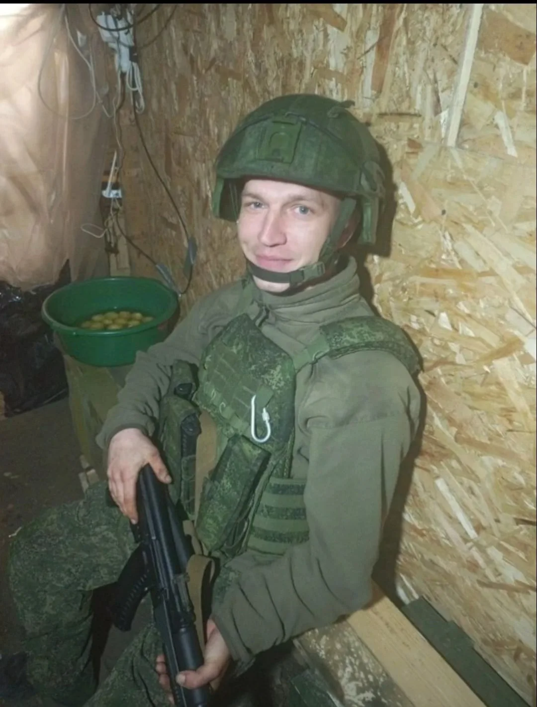 Полевской простится с погибшим в ходе СВО Евгением Костиным

22 июля в ходе специальной военной опер