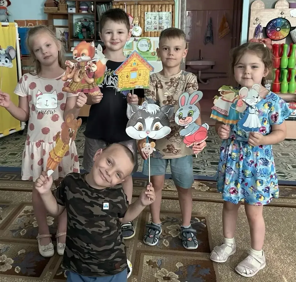 В тематический день «Театрализованных игр»