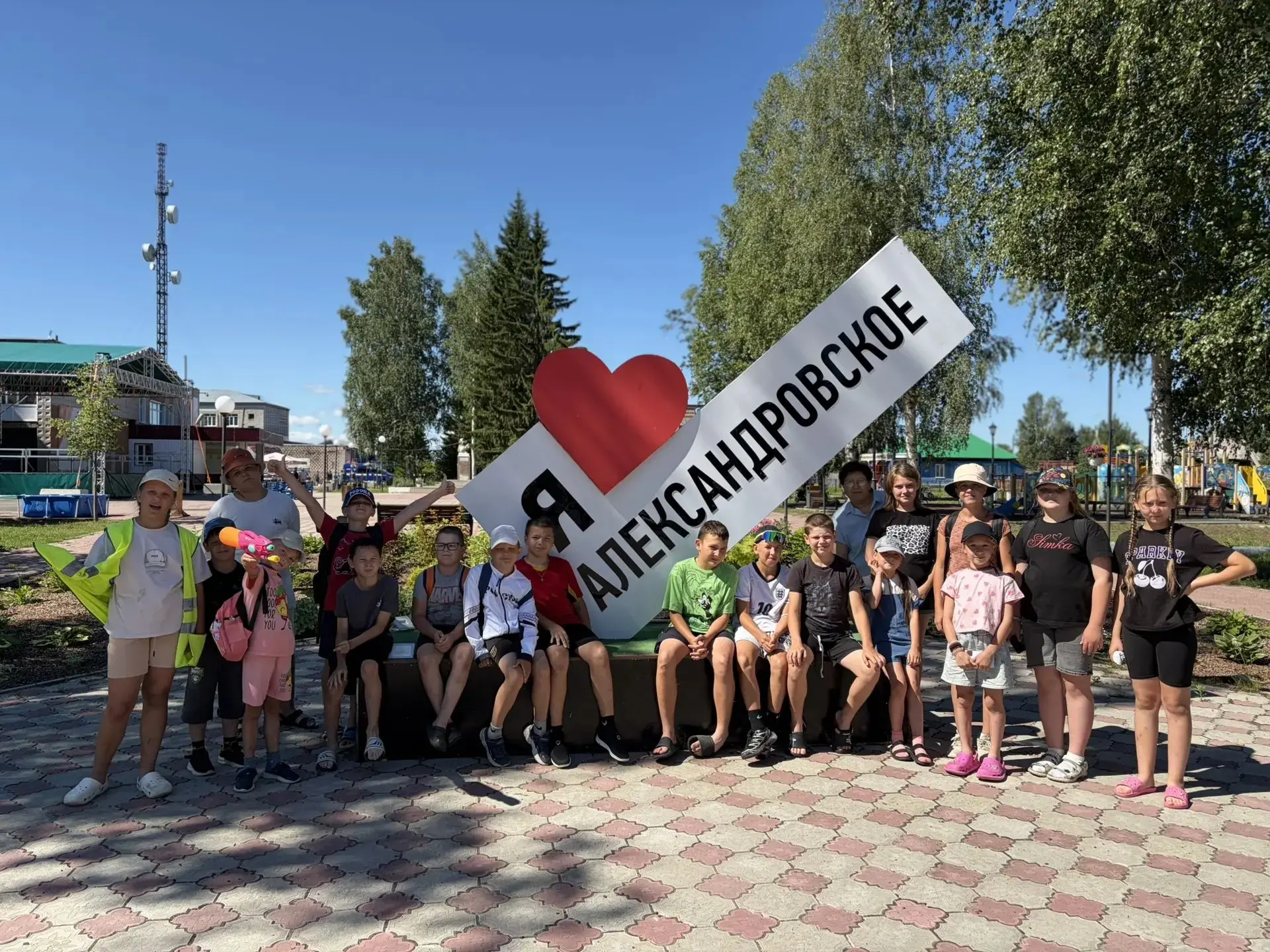 7 июля на площади  ЦДНТ для отряда оздоровительного  
лагеря МБОУ ДО"ЦСиДТ"- "Старт" состоялось наст
