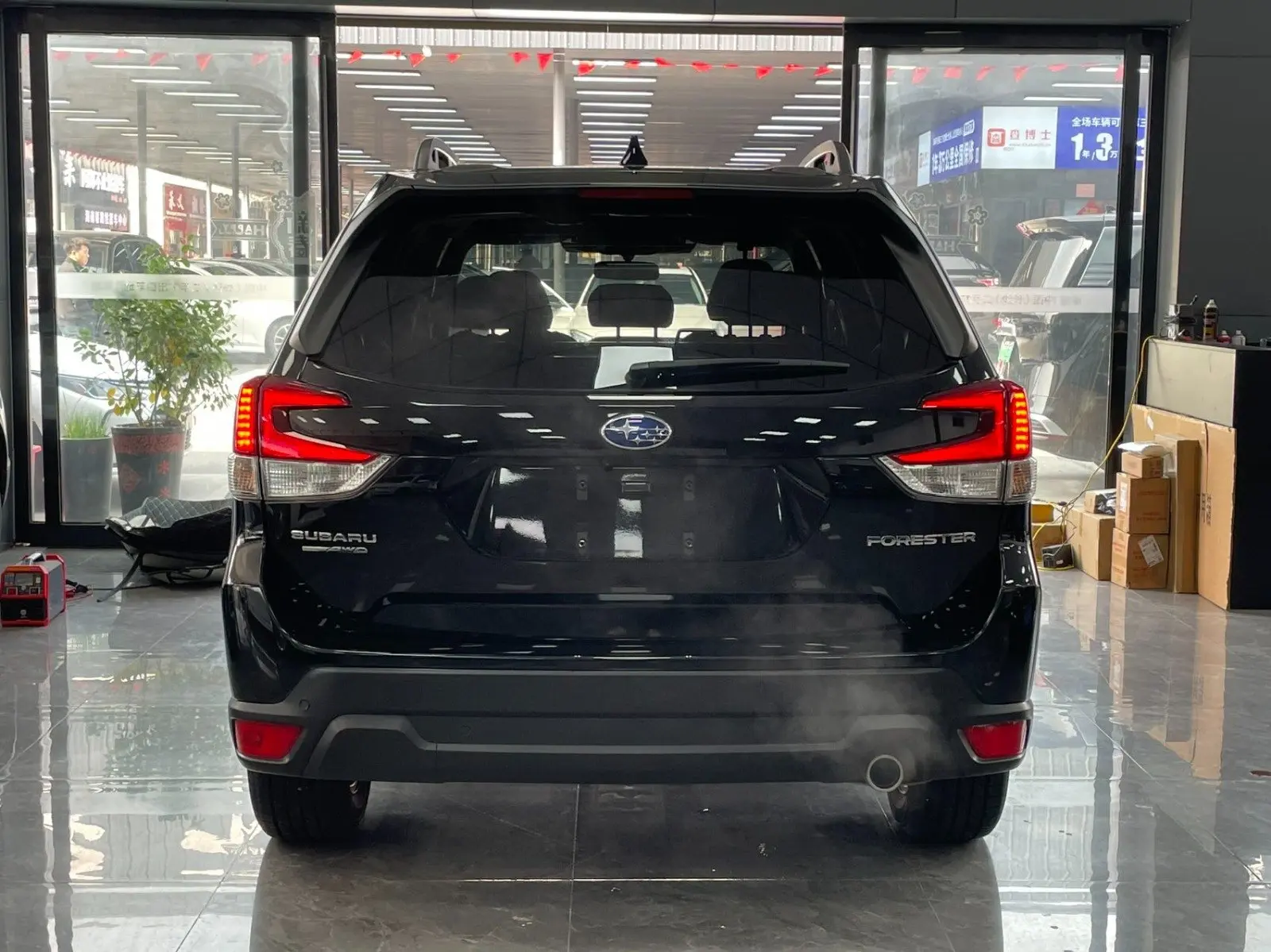 ✅ В наличии на нашей стоянке в Китае   Subaru Forester 2022 год 27 000 км 2.0 бензин - 153 ЛС 4 WD ✅