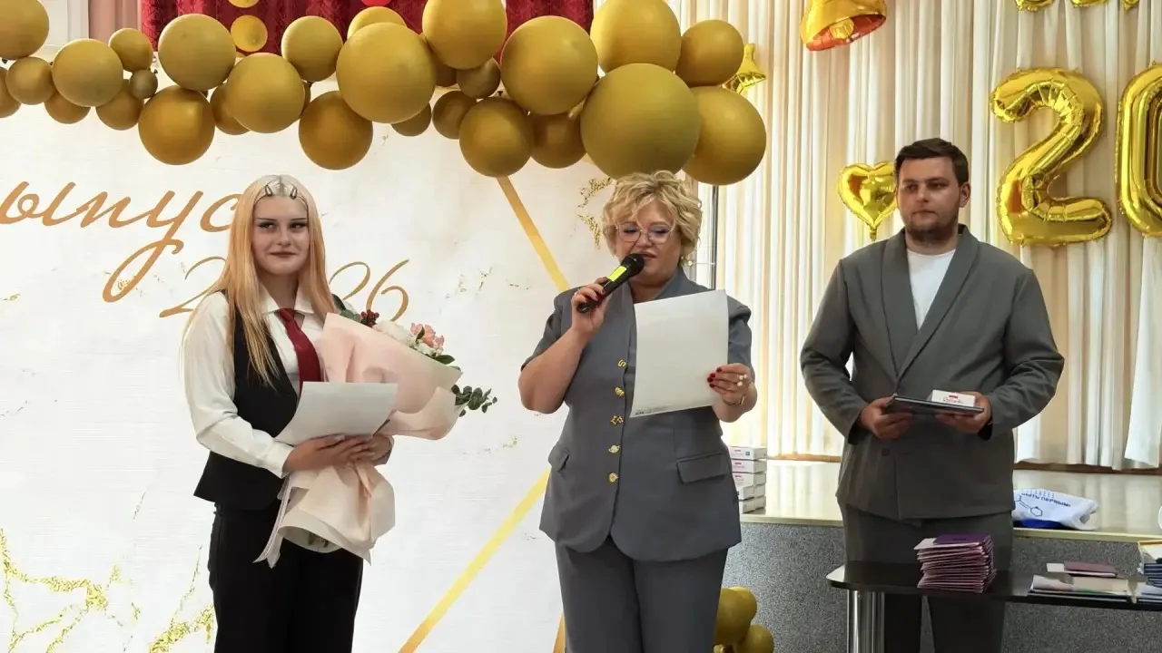🔔Особенный день для наших выпускников!

🎓1 июля в нашей школе состоялась торжественная церемония в