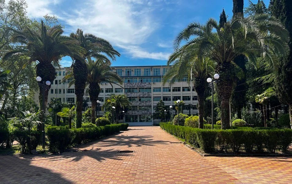 ВСЕМИ ПОЛЮБИВШИЙСЯ ОТЕЛЬ 😘Абхазия🌴 Современный отель прошел полную реновацию в 2025 г...