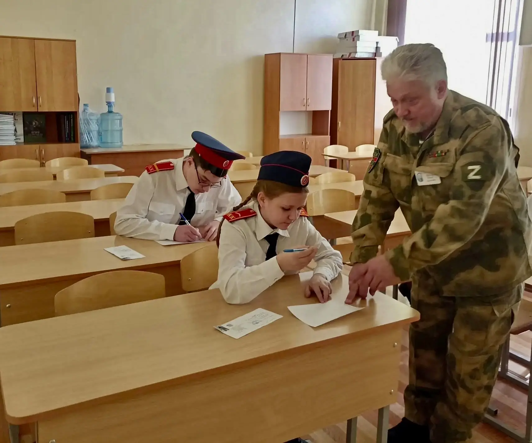 Школа с. Засечное: Наследники России   Команда кадет 8г и 6в кадетских казачьих классов приняла  уча