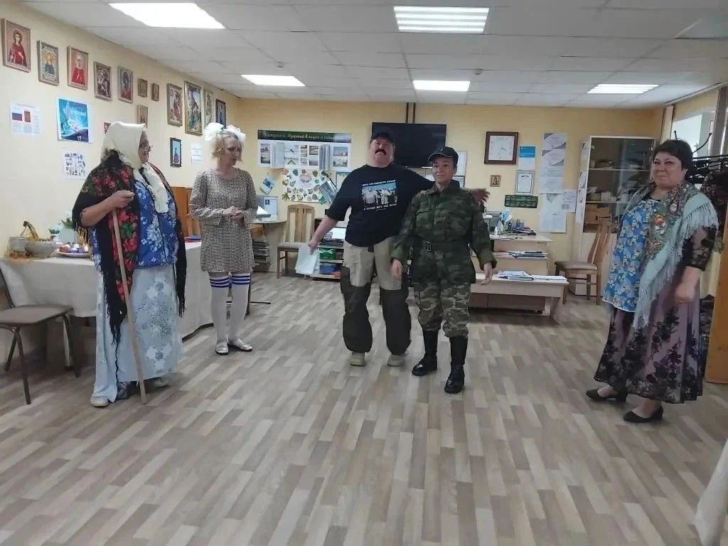 📣📣📣9 июня социальные работники СОГБУ "Духовщинский КЦСОН" в Клубе золотого возраста п. Озерный по