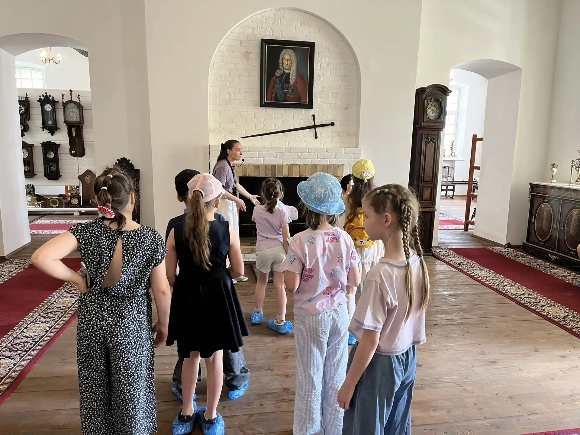 🏛️ ЛИЦЕИСТЫ В ГОСТЯХ У ИСТОРИИ: 2 «Б» в усадьбе Брюса! Сегодня обучающиеся 2 «Б» класса отправились 