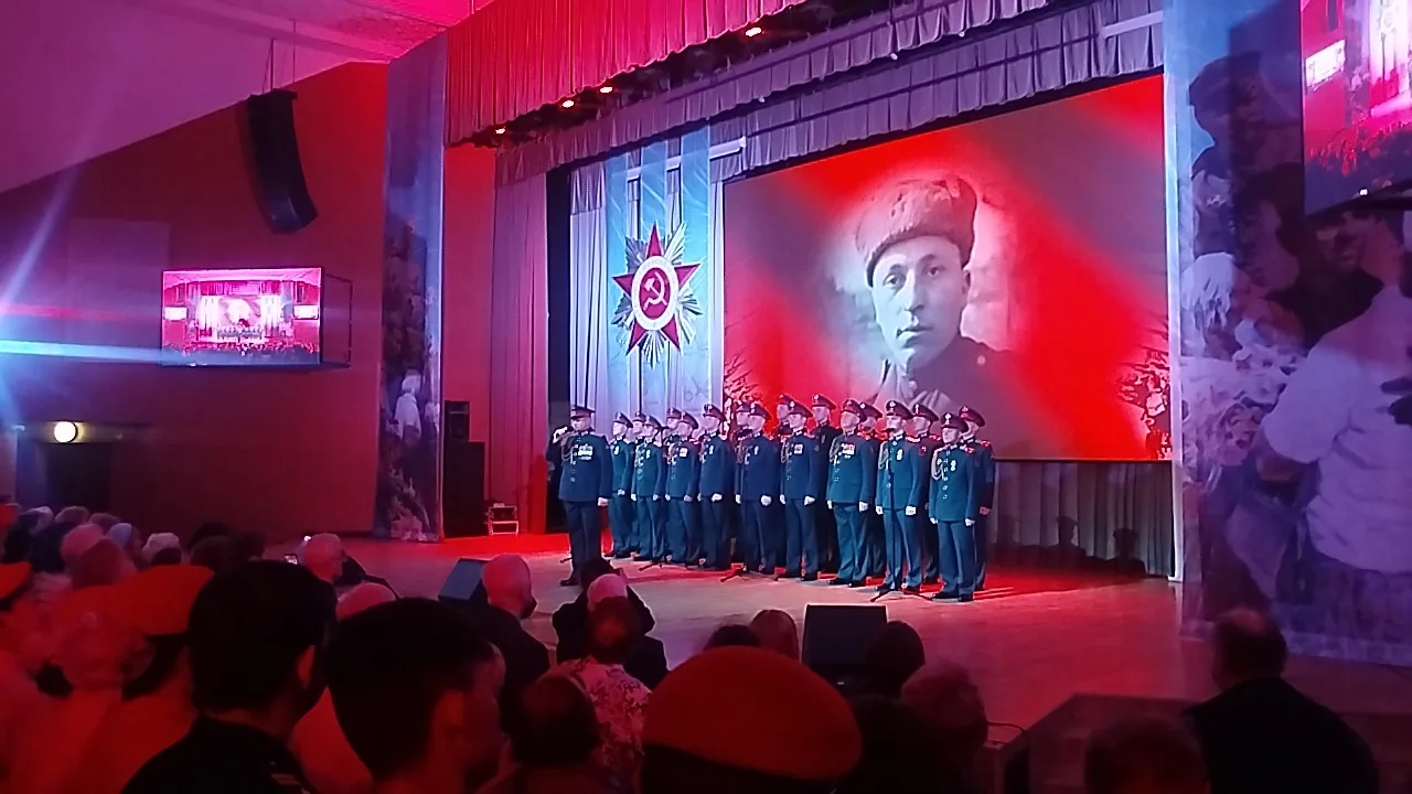 Наши юнармейцы — на концерте «Салют Победы»!  С радостью делимся новостями: представители нашего шко