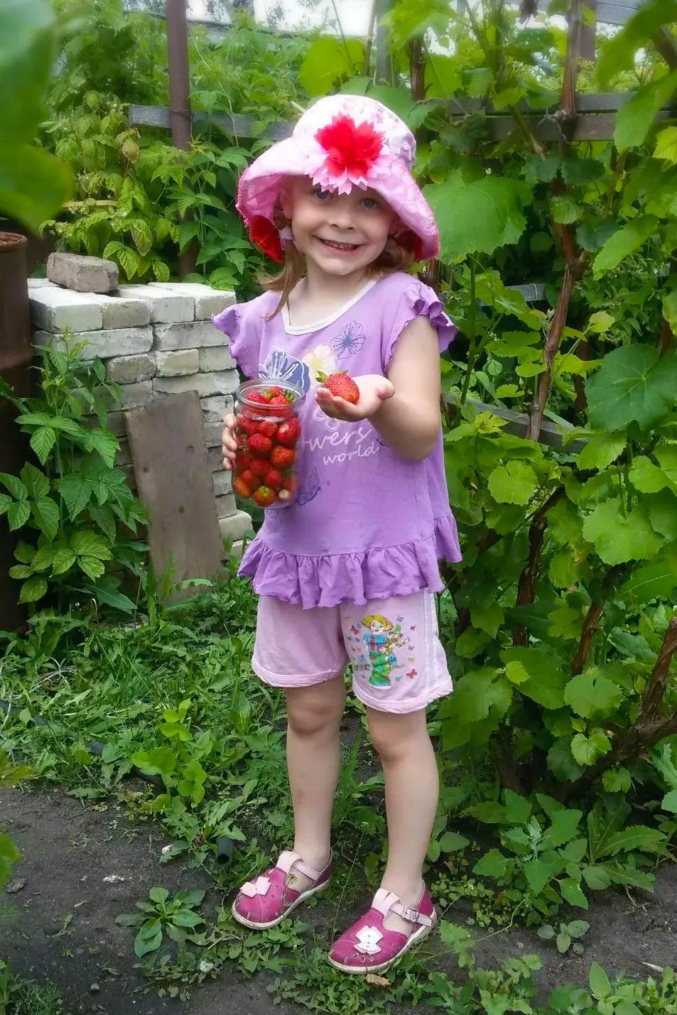 🍓 Клубника: не только есть, но и... замораживать. Мой топ-5 способов заготовки ягоды.