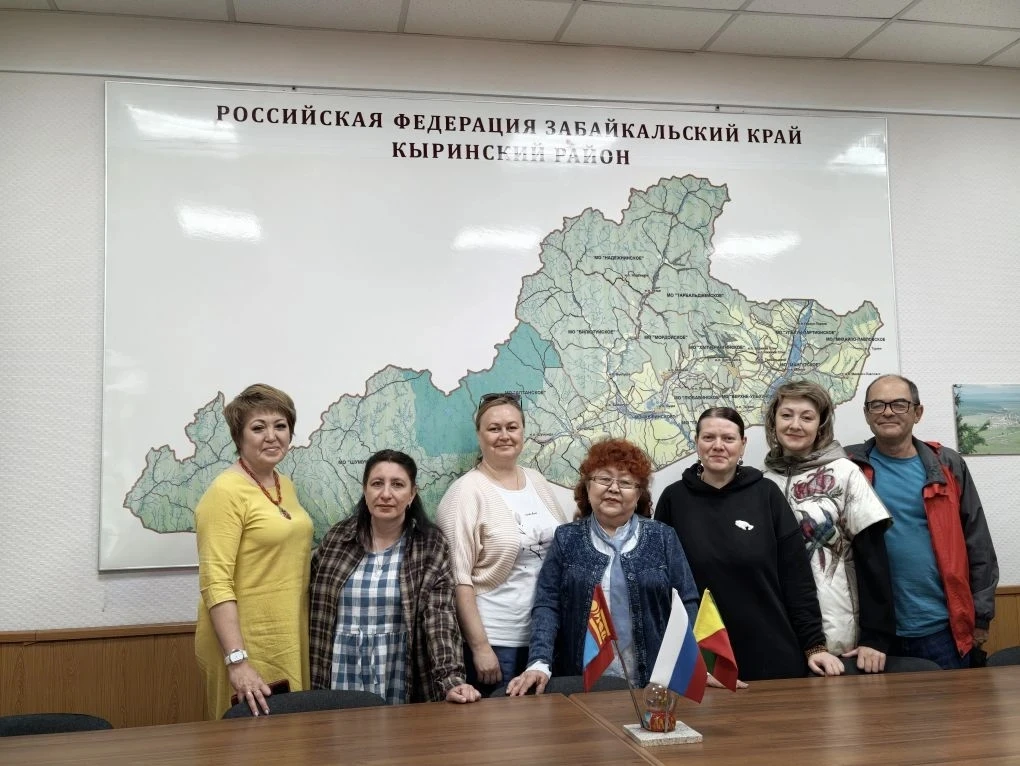 Сегодня подвели итоги Всероссийской фольклорной экспедиции в Кыринском округе с главой округа - Любо